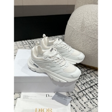 Christian Dior Sneaker